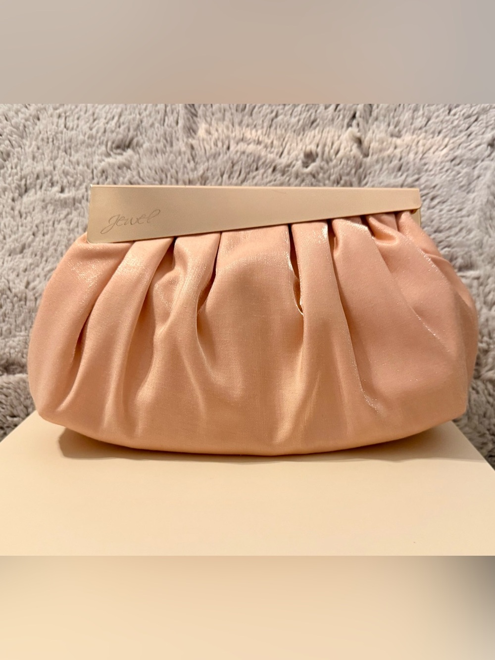 Bagley Mischka Shimmer Jacquard Clutch Pink